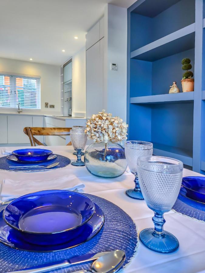 The Kinsale 4 Center Villa ภายนอก รูปภาพ