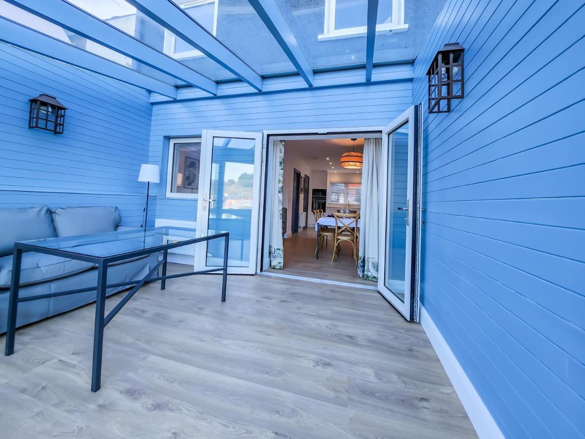The Kinsale 4 Center Villa ภายนอก รูปภาพ