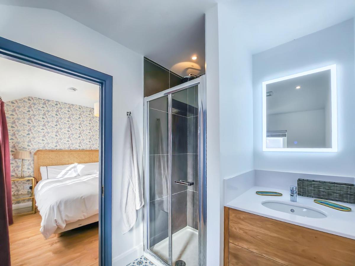 The Kinsale 4 Center Villa ภายนอก รูปภาพ