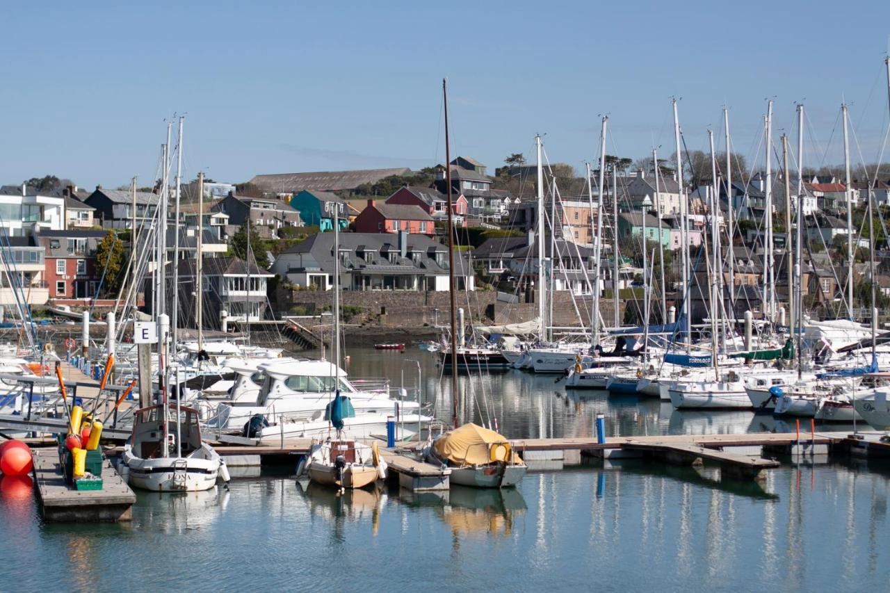 The Kinsale 4 Center Villa ภายนอก รูปภาพ